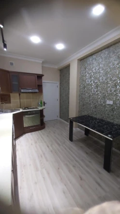 Satılır yeni tikili 2 otaqlı 80 m², Dərnəgül m.-12