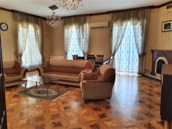 İcarə yeni tikili 4 otaqlı 200 m², Nizami m.-2