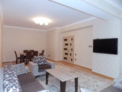 İcarə yeni tikili 2 otaqlı 100 m², Xətai r.-4