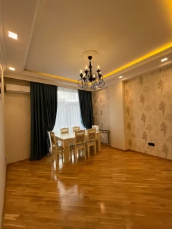 Satılır yeni tikili 2 otaqlı 55 m², 8 Noyabr m.-10