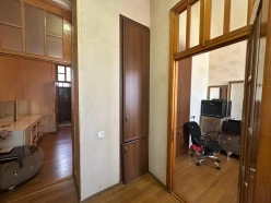 Satılır köhnə tikili 3 otaqlı 44 m², 28 May m.-7 Satılır köhnə tikili 3 otaqlı 44 m², 28 May m.-7