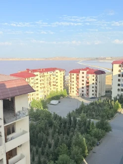 Satılır yeni tikili 2 otaqlı 43 m²,  Masazır-4