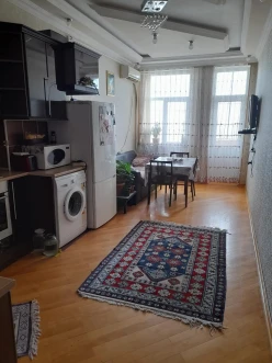 Satılır yeni tikili 3 otaqlı 155 m², İnşaatçılar m.-13