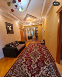 Satılır yeni tikili 3 otaqlı 155 m², İnşaatçılar m.-9