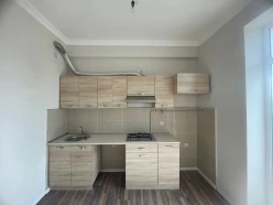 Satılır yeni tikili 3 otaqlı 75 m², İnşaatçılar m.-3