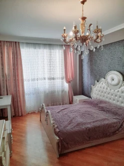 Satılır yeni tikili 4 otaqlı 131 m², İnşaatçılar m.-6