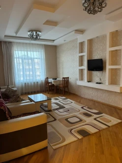 İcarə yeni tikili 2 otaqlı 85 m²,  Nərimanov-3