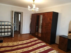 Satılır köhnə tikili 3 otaqlı 70 m², Yasamal r.-3