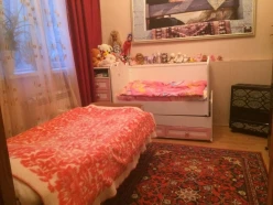 Satılır köhnə tikili 3 otaqlı 70 m², Yasamal r.-3