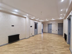 Satılır yeni tikili 4 otaqlı 168 m²,  Nəsimi-22