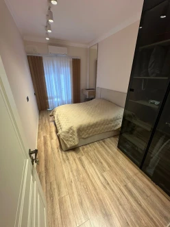 Satılır yeni tikili 3 otaqlı 100 m²,  7-ci mikrorayon-5