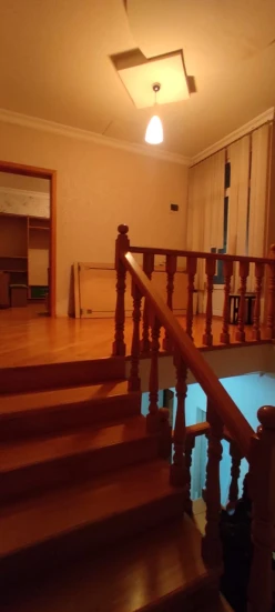 Satılır ev/villa 4 otaqlı 130 m², İnşaatçılar m.-7 Satılır ev/villa 4 otaqlı 130 m², İnşaatçılar m.-7