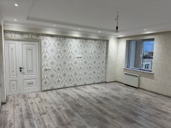 Satılır yeni tikili 3 otaqlı 120 m²,  8-ci kilometr-4