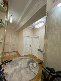 Satılır yeni tikili 4 otaqlı 110 m²,  Qara Qarayev m.-12