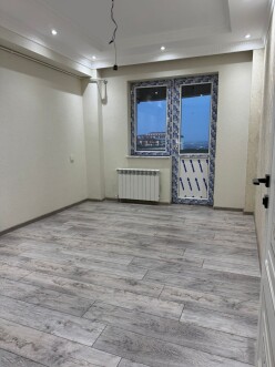 Satılır yeni tikili 3 otaqlı 120 m²,  8-ci kilometr-11
