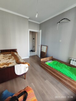 Satılır yeni tikili 2 otaqlı 60 m²,  İnşaatçılar m.-7
