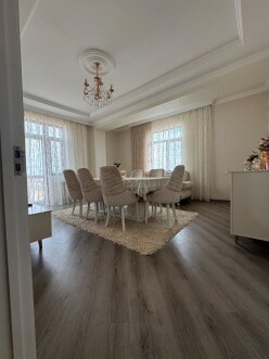 Satılır yeni tikili 2 otaqlı 85 m²,  Bakıxanov-2