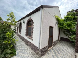 Satılır ev/villa 5 otaqlı 180 m², Mərdəkan q.-11
