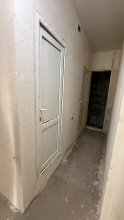 Satılır köhnə tikili 4 otaqlı 110 m²,  Xalqlar Dostluğu m.-10