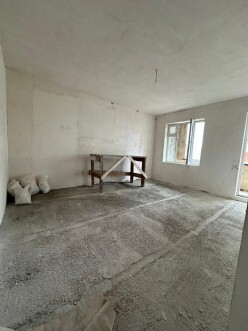 Satılır köhnə tikili 4 otaqlı 110 m²,  Xalqlar Dostluğu m.-3