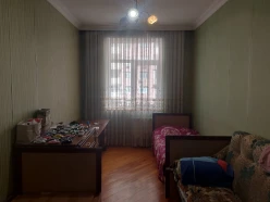 Satılır yeni tikili 3 otaqlı 110 m², İnşaatçılar m.-14