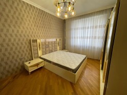 İcarə yeni tikili 2 otaqlı 88 m²,  Yasamal-8