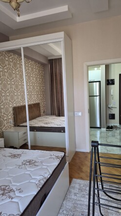 İcarə yeni tikili 2 otaqlı 66 m²,  İnşaatçılar m.-7