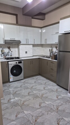 İcarə yeni tikili 2 otaqlı 66 m²,  İnşaatçılar m.-5