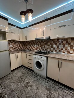 Satılır yeni tikili 2 otaqlı 60 m²,  Yasamal-2