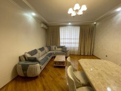 Satılır yeni tikili 2 otaqlı 80 m²,  Yasamal-3
