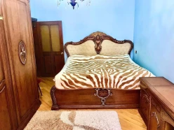 Satılır köhnə tikili 3 otaqlı 80 m², İnşaatçılar m.-5