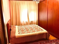 Satılır köhnə tikili 3 otaqlı 80 m², İnşaatçılar m.-4