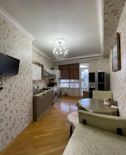 Satılır yeni tikili 3 otaqlı 158 m², Elmlər Akademiyası m.-6