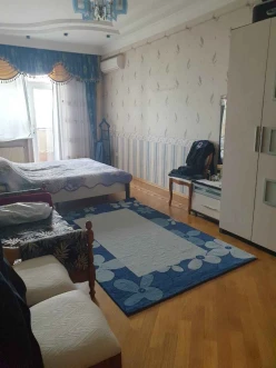 Satılır yeni tikili 4 otaqlı 220 m², 28 May m.-12