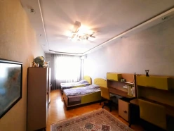 Satılır yeni tikili 4 otaqlı 180 m², Qara Qarayev m.-8