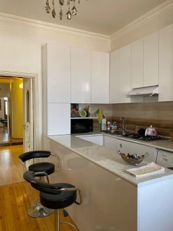 Satılır yeni tikili 2 otaqlı 68 m², Masazır q.-32