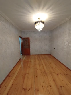 Satılır köhnə tikili 2 otaqlı 60 m², Əhmədli m.-2