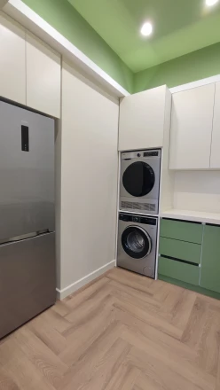 Satılır yeni tikili 2 otaqlı 65 m², Şah İsmayıl Xətai m.-9