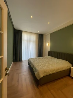 Satılır yeni tikili 2 otaqlı 65 m², Şah İsmayıl Xətai m.-14