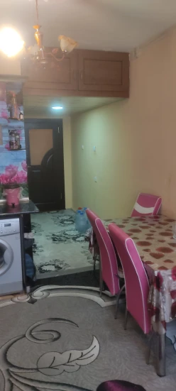 Satılır köhnə tikili 5 otaqlı 102 m², Naxçıvan-8