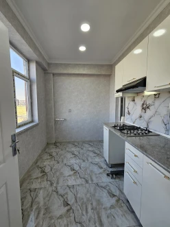 Satılır yeni tikili 2 otaqlı 44 m²,  Masazır-5