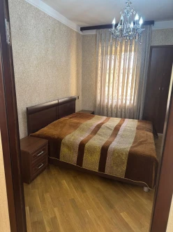 İcarə köhnə tikili 2 otaqlı 60 m²,  İnşaatçılar m.-3