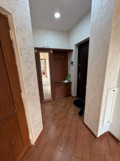 İcarə yeni tikili 3 otaqlı 110 m²,  Elmlər Akademiyası m.-2