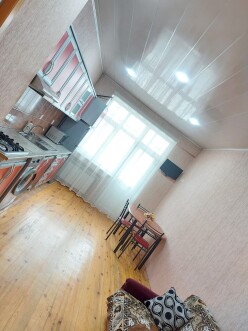 İcarə yeni tikili 2 otaqlı 75 m²,  İnşaatçılar m.-2