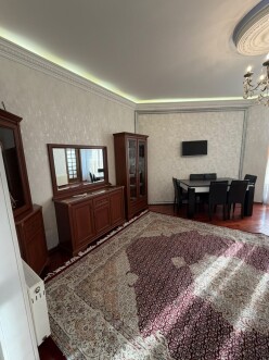 İcarə yeni tikili 3 otaqlı 110 m²,  Elmlər Akademiyası m.-7