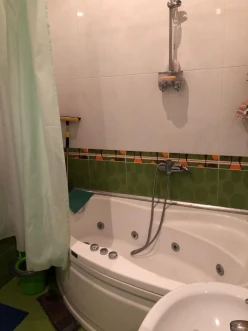 Satılır yeni tikili 3 otaqlı 135 m², Nəriman Nərimanov m.-5 Satılır yeni tikili 3 otaqlı 135 m², Nəriman Nərimanov m.-5