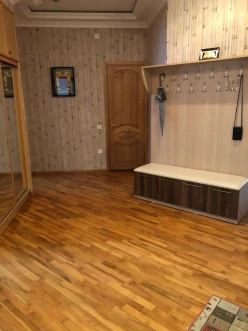 Satılır yeni tikili 3 otaqlı 135 m², Nəriman Nərimanov m.-8 Satılır yeni tikili 3 otaqlı 135 m², Nəriman Nərimanov m.-8