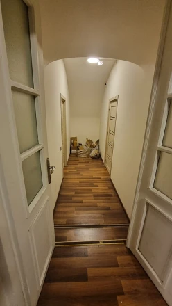 İcarə ofis 8 otaqlı 250 m², İçəri Şəhər m.-7