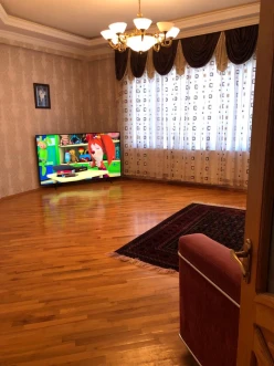 Satılır yeni tikili 3 otaqlı 135 m², Nəriman Nərimanov m.-3 Satılır yeni tikili 3 otaqlı 135 m², Nəriman Nərimanov m.-3