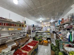 Satılır obyekt 74 m²,  Memar Əcəmi m.-4